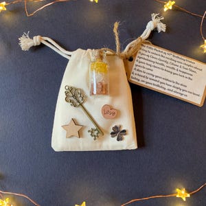 40th Birthday Keepsake Gift, Little Pocket of Fortieth Wishes, Special Gifts, Daughter, Wife, Mum, Grand Daughter, Niece, Friend, Auntie