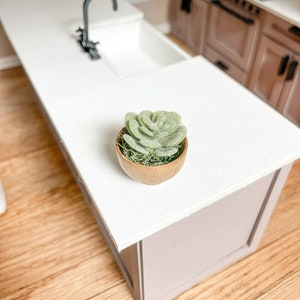 Dollhouse Miniature Succulent Plant, Dollhouse Plants, Dollhouse Decorations, Mini Plants, Dollhouse Decor, 1:12 Scale Plants