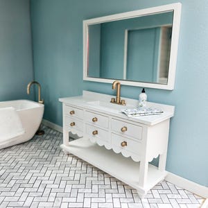 アンティーク ドイツ ドールハウス バスルーム ミニチュア家具 鉄製ブルータイル Dollhouse bathroom - Etsy 日本