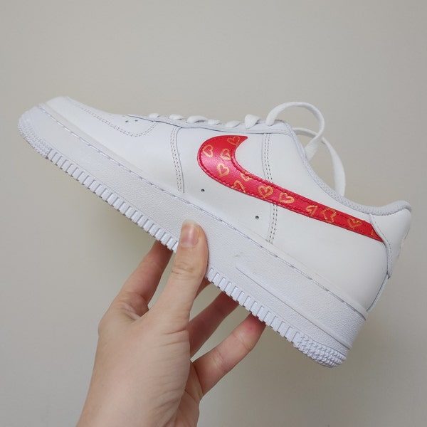 Nike Air Force 1, customized sneaker, Valentine