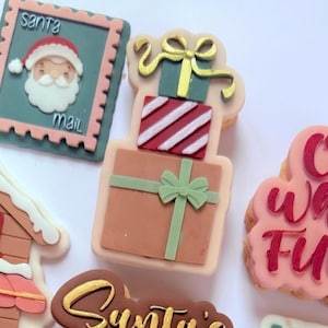 Stack of presents | Christmas | festive | cookie embosser stamp & cutter, embosser, fondant stamp, debosser