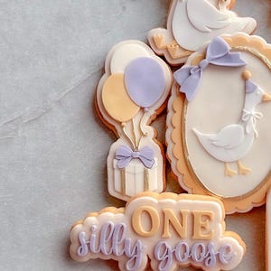 Party balloons in present | birthday | baby favours | cookie embosser stamp & cutter, embosser, fondant stamp, debosser, 3D