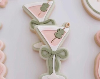 Martini with olives and bow | a tini bit older | birhtday embosser stamp & cutter, embosser, fondant stamp, debosser, 3D printed