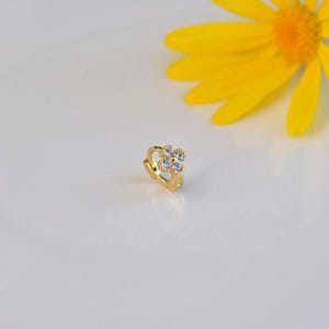 Mini Flower Earrings, Flowers Jewelry, Minimalist Earrings, Dainty, Tragus Piercing for Helix, Cartilage, and Lobe
