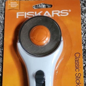 Fiskars Classic Stick Rotary Cutter 60 mm