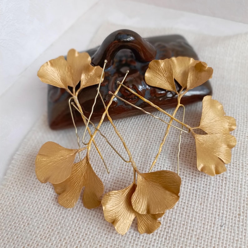 Bridal hair pins with gold gingko leaves set of 5