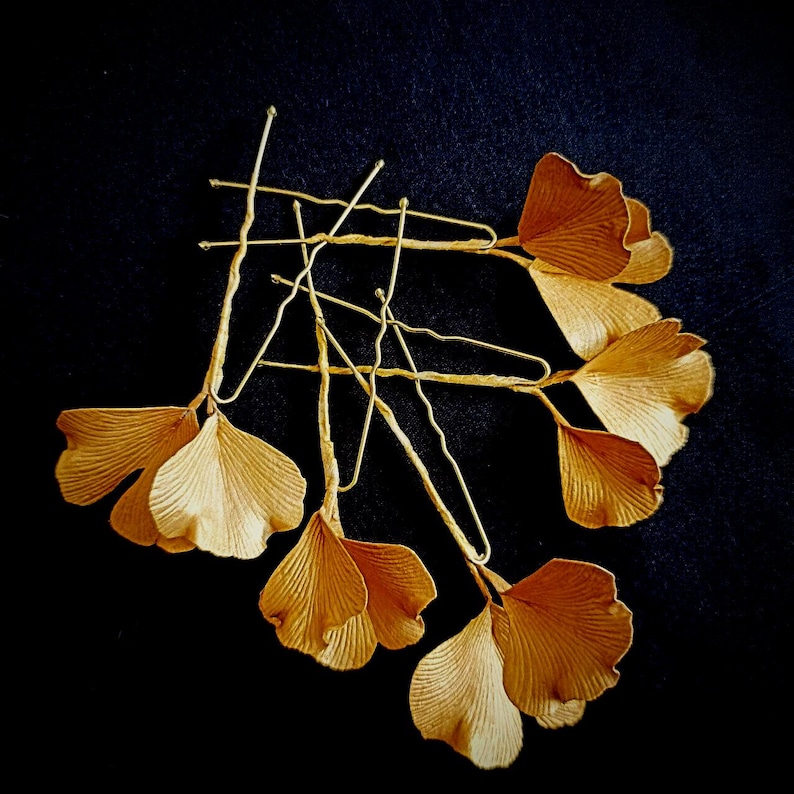 Bridal hair pins with gold ginkgo leaves. Head piece for art deco wedding. Floral hairpieces set. image 10