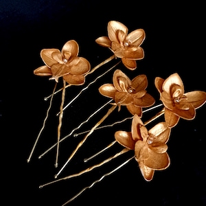 Gold mini orchid hair pins set of 5. Bridal hair pins. Floral hairpiece. Art deco hair pins. Tropical  flowers hair pins. Hair accessories