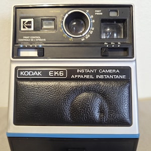 Cámara instantánea Kodak EK6, fotografía vintage, fotos geniales de la vieja escuela.