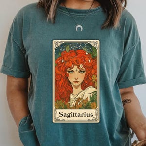 Chemise personnalisée signe du zodiaque, T-shirt de carte de tarot Sagittaire, T-shirt de style bohème, cadeau horoscope, chemise pour amateur d'astrologie couleurs confort