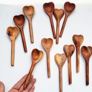 Heart spoons 6in, Handcrafted heart wood spoon, heart spoon, wooden spoon, women&#39;s kitchen decoration, kitchen decoration, aesthetic kitchen
