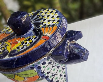 Best seller Tradicional molcajete piedra volcánica con talavera incrustada en piedra con tapa en piedra cabeza de puerco elegante