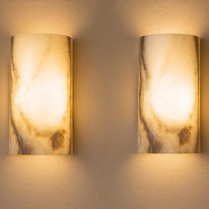 Luxury Onyx Wall Sconce Set – 12” (30 cm) Artisan Stone Lighting for High-End Living Rooms, Hallways & Boutique Spaces