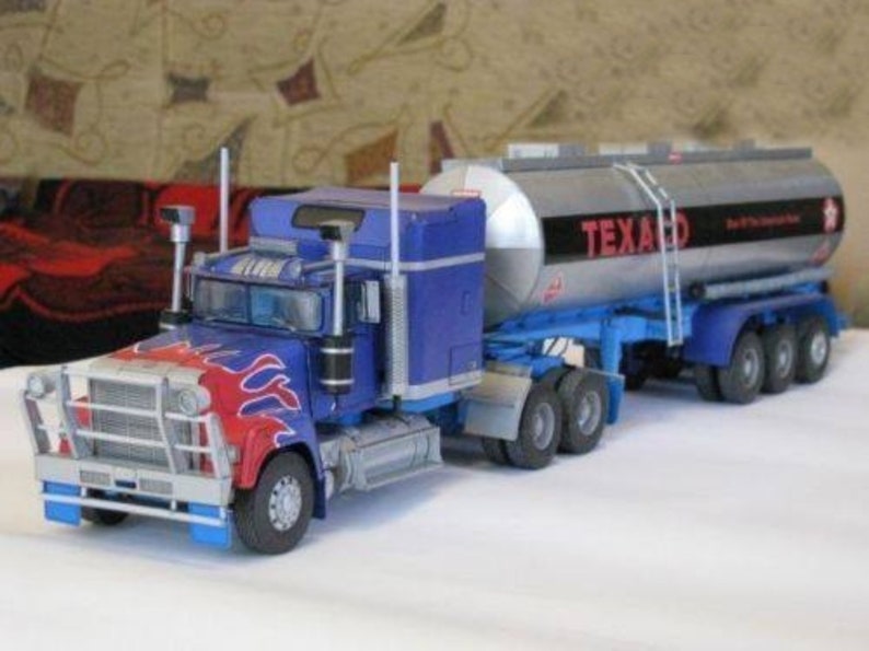 Papercraft Kit Mack Truck Truck 3d Paper Model Crafting PDF Plans DIY ...