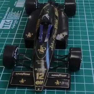 Kit PaperCraft F1 Lotus 95T coche de carreras modelo de papel 3d kit de elaboración de planes en PDF para plantilla de manualidades de papel para bricolaje para decoración de rompecabezas de hobby