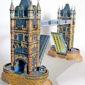 Kit PaperCraft Kit de création de modèle 3D en papier Tower Bridge Londres Plans PDF à imprimer, coller et modèle de bricolage en papier pour la décoration de puzzle de passe-temps