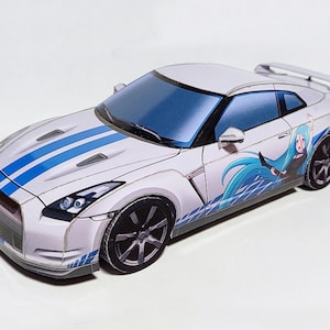 Kit de PaperCraft: Nissan GT-R, coche de carreras, modelo de papel 3D, kit de manualidades, planos en PDF para imprimir, cortar y plantilla de manualidades de papel para bricolaje, decoración de rompecabezas de pasatiempo.