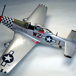 Kit de PaperCraft: avión Mustang, modelo de papel 3D, kit de manualidades, planos en PDF para imprimir, cortar y pegar, plantilla de manualidades de papel para bricolaje, pasatiempo, rompecabezas, decoración