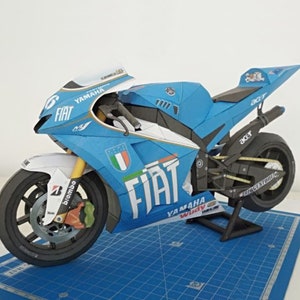 Kit de PaperCraft de motocicleta Yamaha 2008 Catalunya, kit de manualidades con modelos de papel 3D, planos en PDF para hacer manualidades de papel DIY, como pasatiempo, rompecabezas y decoración