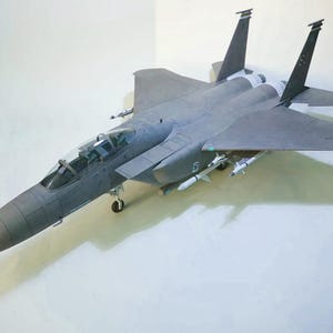 Kit de PaperCraft F-15E Strike Eagle, avión Douglas, modelo de papel 3D, kit de manualidades, planos en PDF para imprimir y plantilla de manualidades de papel para bricolaje, decoración de pasatiempos