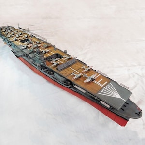 Kit de PaperCraft: portaaviones Shokaku, kit de manualidades de modelos de papel 3D, planos en PDF para imprimir, cortar y plantillas de manualidades de papel para decoración de rompecabezas de pasatiempos.