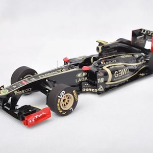 Kit PaperCraft F1 Lotus-Renault R31, voiture de course, modèle 3D en papier, kit de création PDF, plans à monter soi-même en papier pour décoration de puzzle de passe-temps