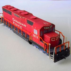 Kit de manualidades con locomotora diésel-eléctrica EMD SD70, modelo de papel 3D, kit de manualidades, planos en PDF para imprimir y plantilla de manualidades de papel para bricolaje como pasatiempo