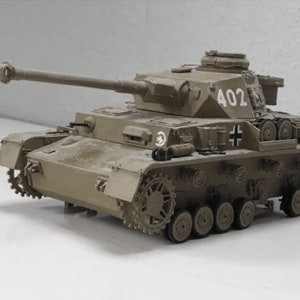 Kit de PaperCraft: modelo de papel 3D del tanque Panzer IV, kit de manualidades, planos en PDF para imprimir, cortar y pegar, plantilla de manualidades de papel para bricolaje, para pasatiempos, rompecabezas, decoración