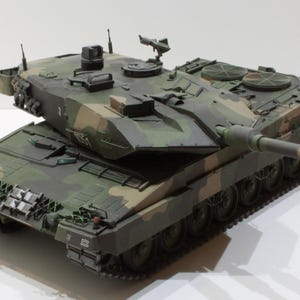 Leopard Paper Model Tank Papercraft Kit Leopard 2A5 Tank 3d Paper Model Crafting PDF Plans DIY ...