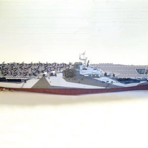 Kit de PaperCraft Portaaviones USS Ticonderoga Kit de manualidades de modelos de papel en 3D Planos en PDF para hacer manualidades de papel DIY Plantilla para decoración de rompecabezas de pasatiempo
