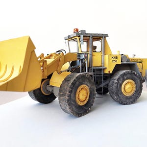Kit di carta per lavoretti Bulldozer 3D kit di modelli di carta per lavoretti PDF da stampare, tagliare e incollare modello di carta fai da te puzzle per hobby regalo decorazione