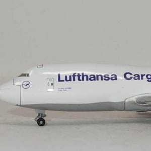 Kit de PaperCraft: avión Boeing MD-11F, modelo de papel 3D, kit de manualidades, planos en PDF para imprimir, cortar y pegar, plantilla de manualidades de papel, pasatiempo, rompecabezas, decoración