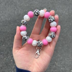 Handmade Silicone Beaded Cheetah Print Wristlet Keychain - Cute Beaded Wristlet Keychain - Beaded Key Ring - Cute Accessory - Gift