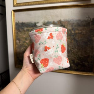 Strawberry Picking Weck Jar Sleeve