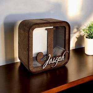 Tirelire pour enfant, tirelire pour enfant, cadeau d'anniversaire de bébé, tirelires en bois, tirelire personnalisée pour tout-petit, cadeau pour enfant, tirelire prénom