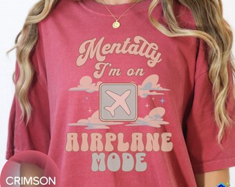 Je suis mentalement dans un t-shirt en mode avion, t-shirt graphique anxiété drôle, humour sur la santé mentale Vaporwave, cadeau pastel couleurs confort pour elle 2