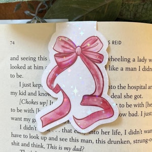 Coquette Bow Magnetic Bookmark