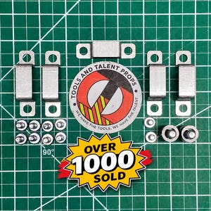 Montagebeugels en bevestigingsmateriaal voor het Proton Pack Alice Frame LC-1.