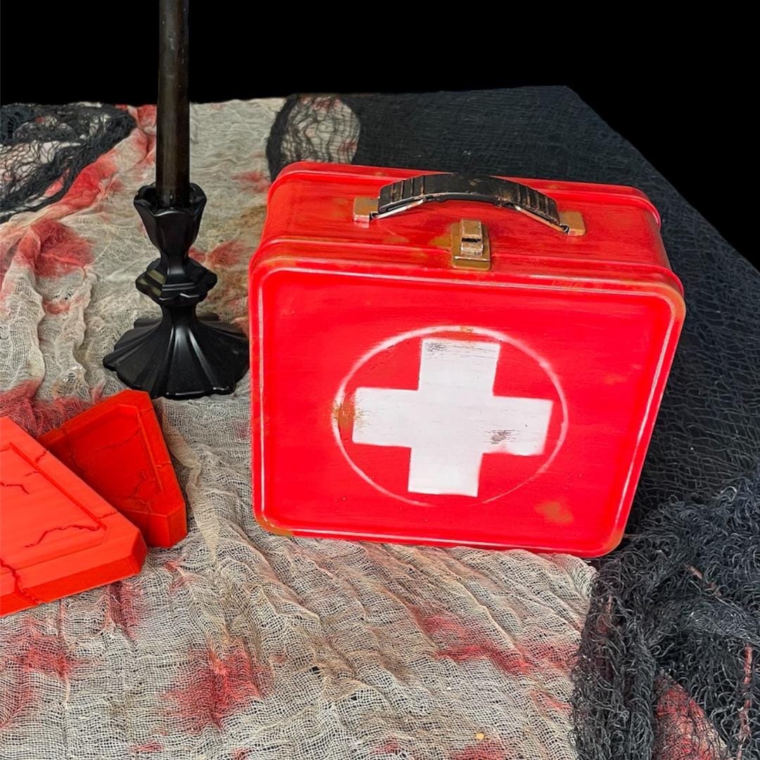 Dead by Daylight DBD Med Kit Lunchbox - Etsy Dead by Daylight DBD Med Kit Lunchbox - Etsy