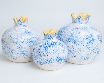 Keramik-Granatapfel-Set, handgefertigte Granatapfel-Verzierung, dekorative Granatapfelvase, Ukrainische Keramik, minimalistisches Wohndekor, Keramikdekor