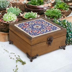 Handmade Jewelry box, Trinket box, Pottery container, Pottery box with lid, Jewelry box ceramic, Pottery box, Handmade Ceramic, Art pottery