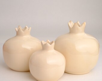 Unique Ceramic Vase, Minimalistic Vase Decor, Home Decor, Ceramic Pomegranate, Handmade Gift, Handmade Gift, White Ceramic Vase