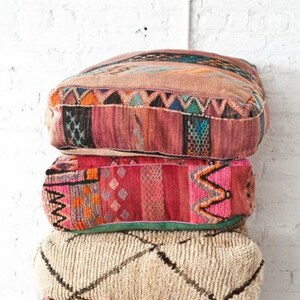 Moroccan Kilim Pouf, Floor Pouf, Vintage Moroccan Ottoman, Beni Ourain Square Pouf, Yoga Meditation Cushion, Outdoor Red Kilim Pillows