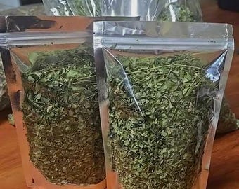 Organic Moringa Oleifera Leaf – 100% Natural Superfood, Always Fresh, No Additives, Available in Various Sizes