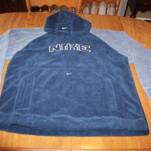Vintage Y2K Nike Center Logo Spell Out Fleece Hoodie / Embroidered / Nike Mini Swoosh / Vintage Nike Hoodie / Navy Blue / Center Mini Swoosh