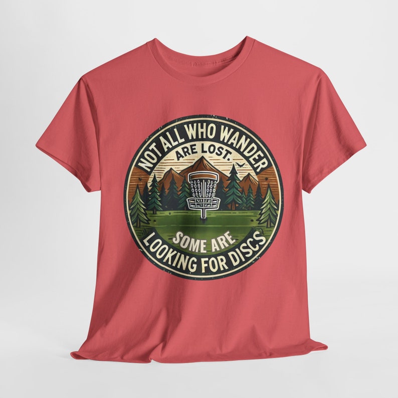 Camiseta de Disc Golf / No todos los que vagan están perdidos, algunos buscan discos / Diseño divertido de camiseta de Disc Golf / Regalo de Disc Golf imagen 9