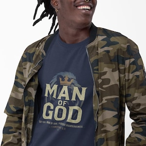 Christian Man of God Lion Crown Softstyle T-Shirt, Righteousness Pursue 1 Timothy 6:11, Christian Tee, Men&#39;s Religious Shirt, Bible Verse