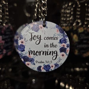 Faith based keyring accessory for Christian Floral Bible verse keychain for daily faith reminder Inspirational keychain gift for women