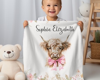 Highland Cow babydeken, babycadeau bloemen Highland Cow gepersonaliseerde deken, peuter meisje verjaardagscadeau boerderij kwekerij pasgeboren naamdeken