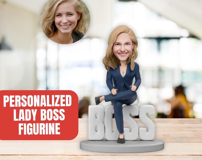 Custom Bobblehead Personalized Lady Boss Figurine with Engraved Text Male BossWorld’s Best Boss Gift Custom Boss Doll Funny Office DeskDécor
